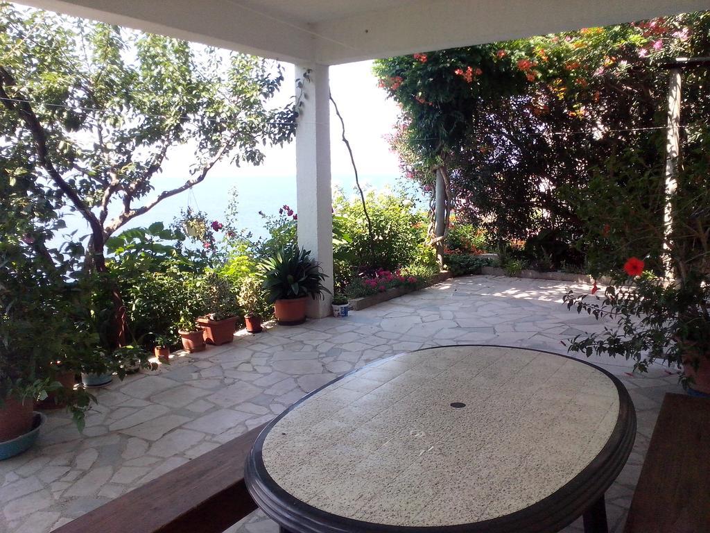 Apartments Kk Celina Luaran gambar