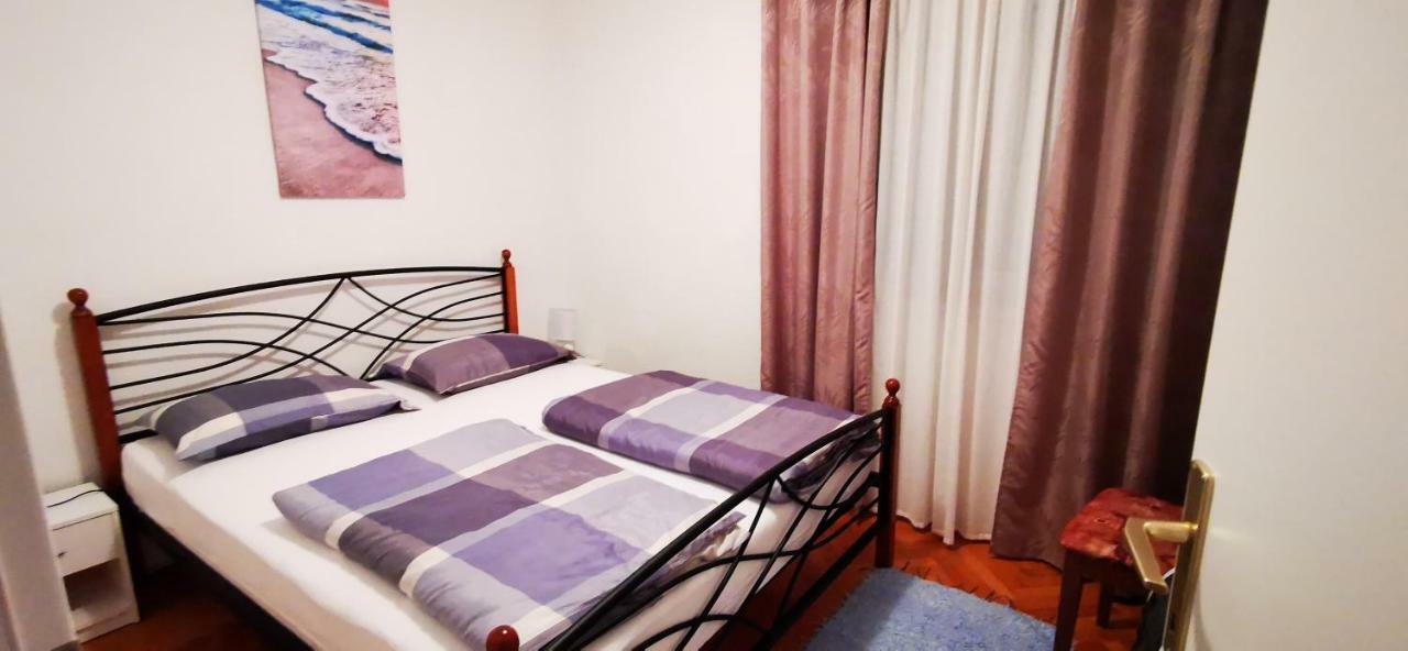 Apartments Kk Celina Luaran gambar